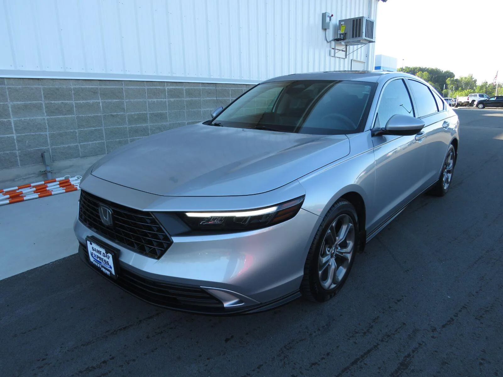 Used 2024 Solar Silver Metallic Honda EX image 11