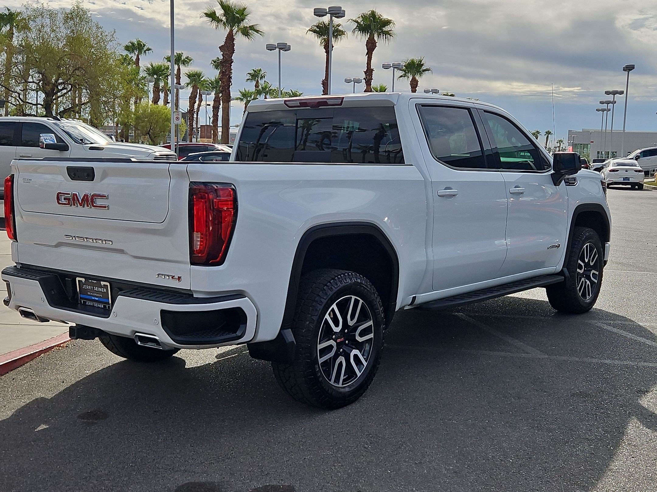 Used 2025 Summit White GMC AT4 image 6