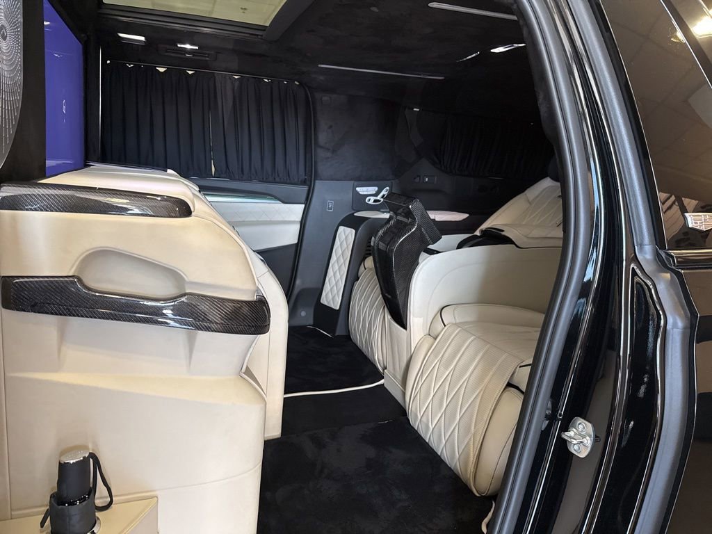 2025 Cadillac Escalade ESV Sport Platinum - Photo 20