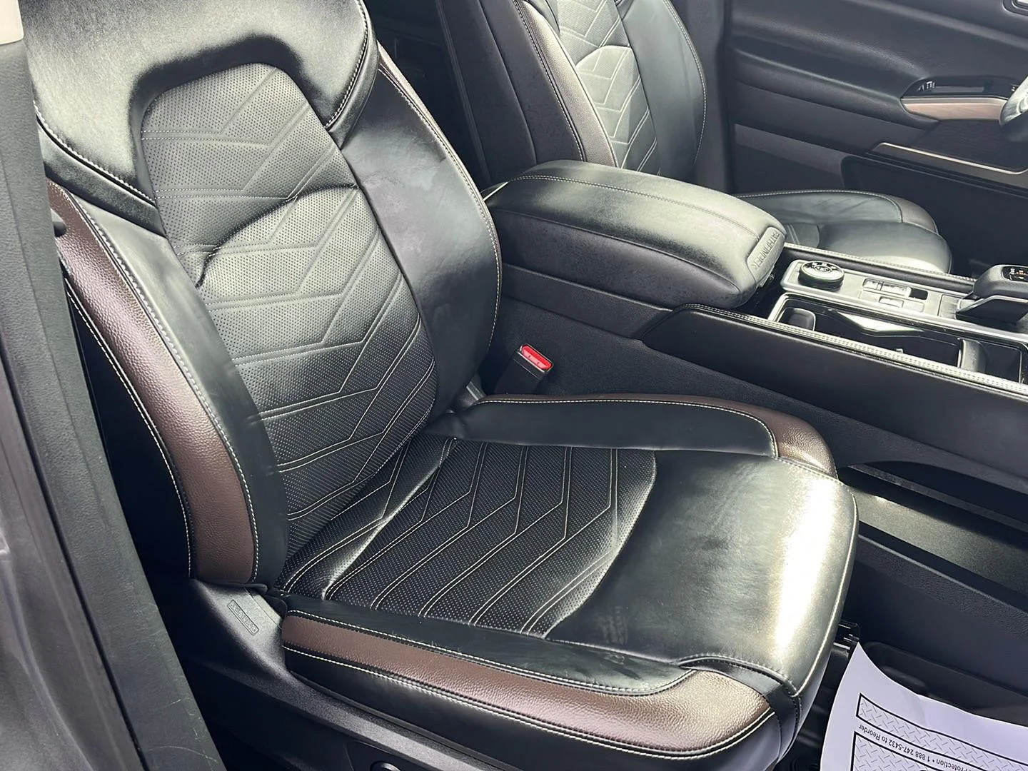 Used 2024 Gun Metallic Nissan Platinum image 32