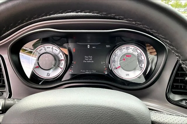 2023 Dodge Challenger R/T - Photo 12