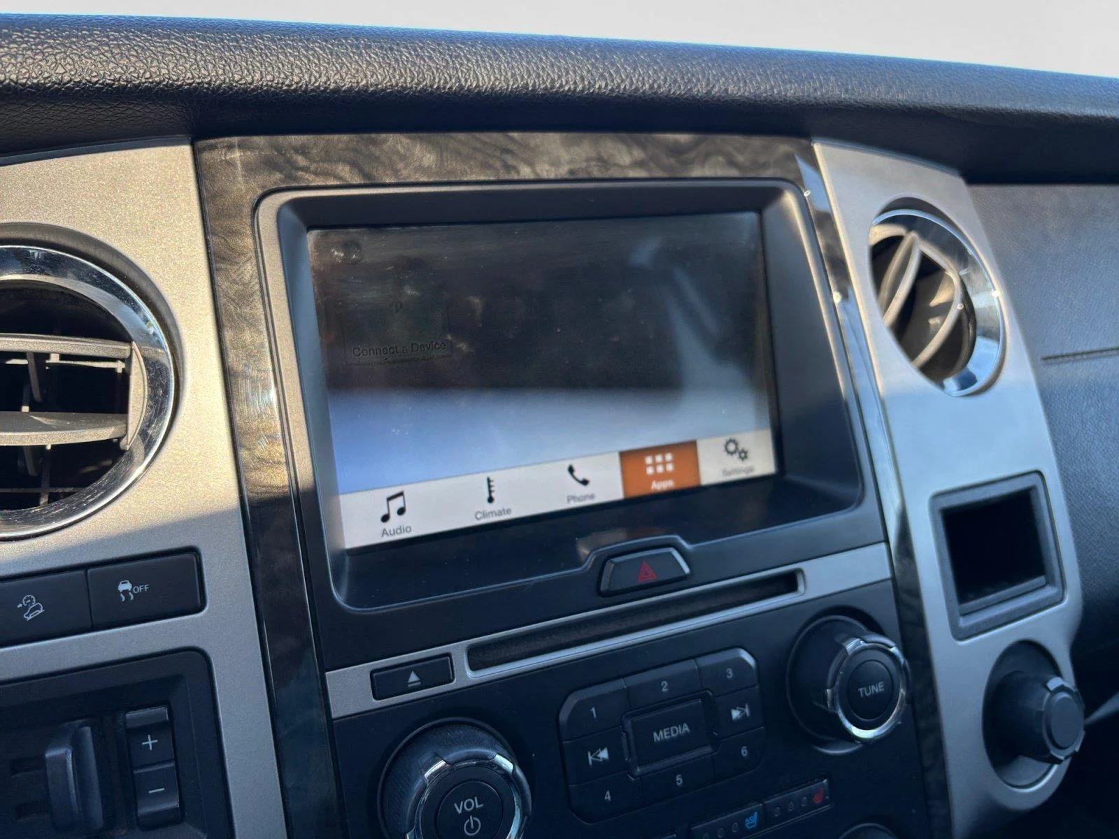 Used 2016 Magnetic Ford Limited image 24