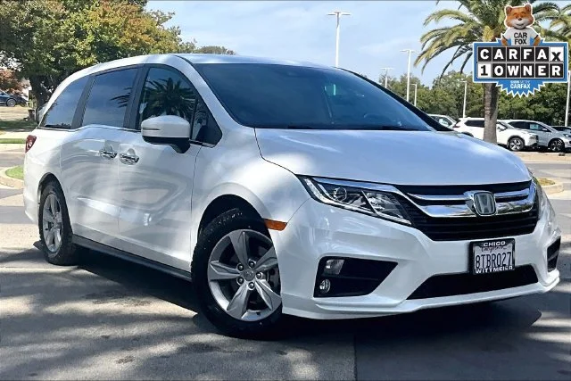 Used 2020  Honda EX-L image 2