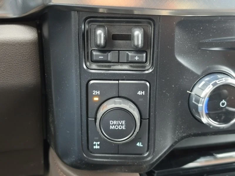 New 2026 Agate Black Metallic Ford F-350® King Ranch® image 19