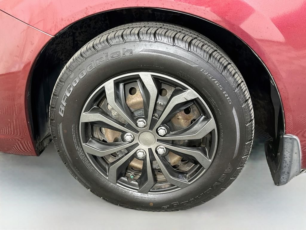 Used 2013  Honda LX image 29
