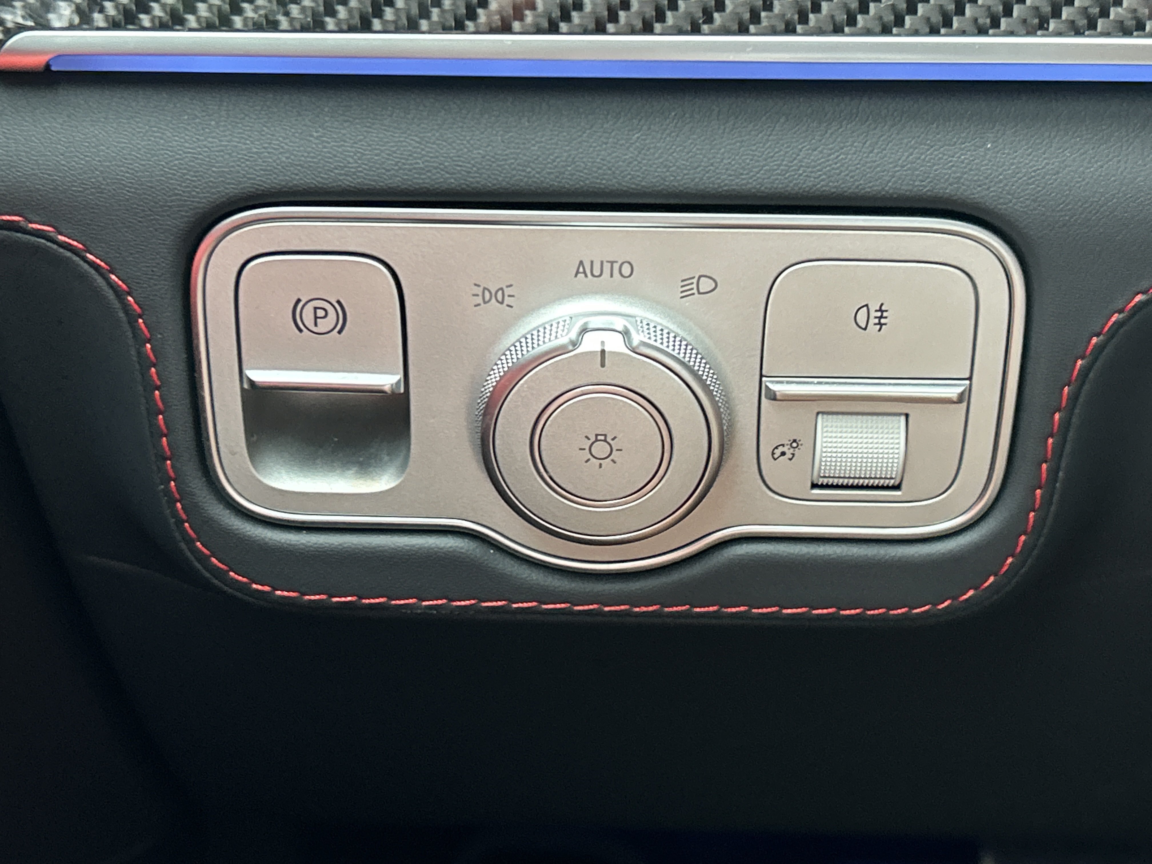 Certified Used 2026 MANUFAKTUR Silicon Grey Mercedes-Benz AMG® GLE 63 S 4MATIC®+ SUV image 24