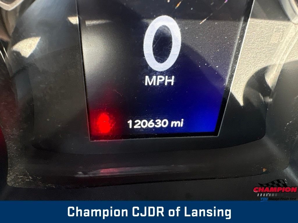 Used 2019 Silver Jeep Sport S image 19