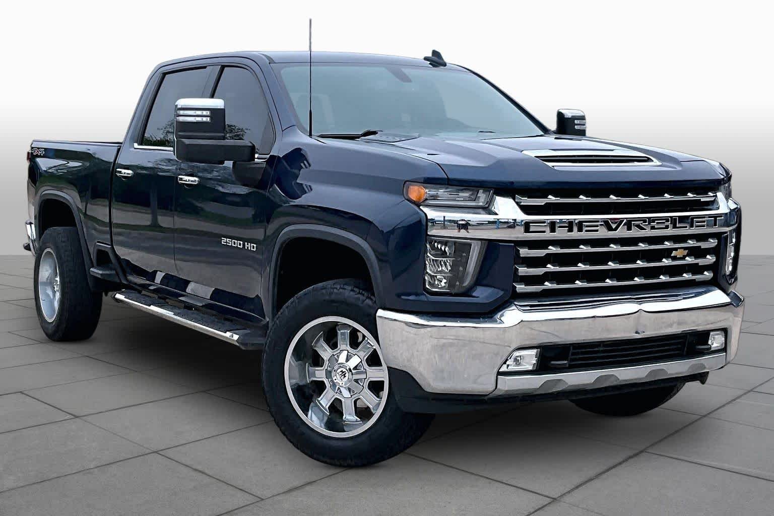 Used 2021 Northsky Blue Metallic Chevrolet LTZ image 3