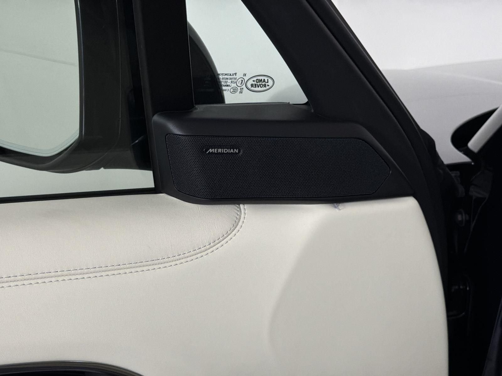 2026 Land Rover Range Rover SE - Photo 21