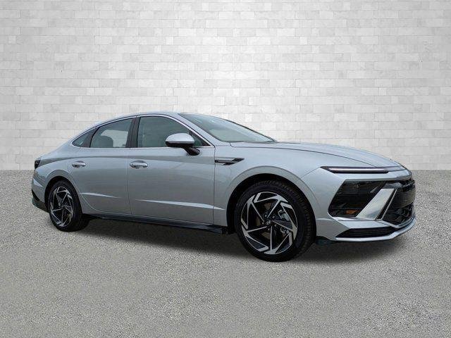 New 2026 Aero Silver Hyundai SEL Sport image 25