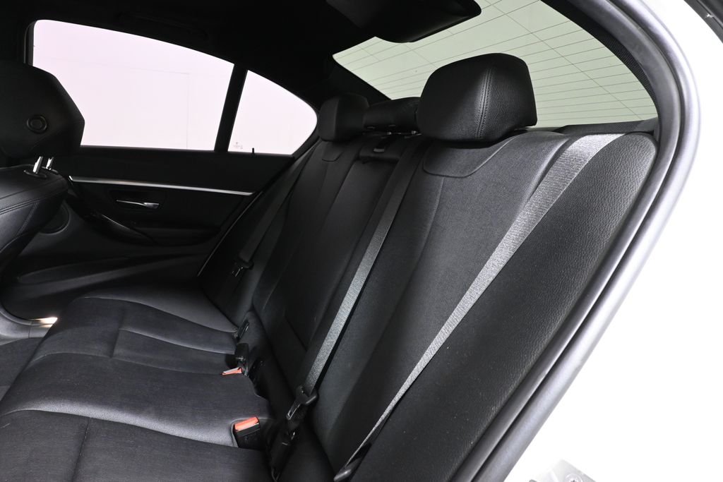 Used 2018 White BMW 330i xDrive image 6