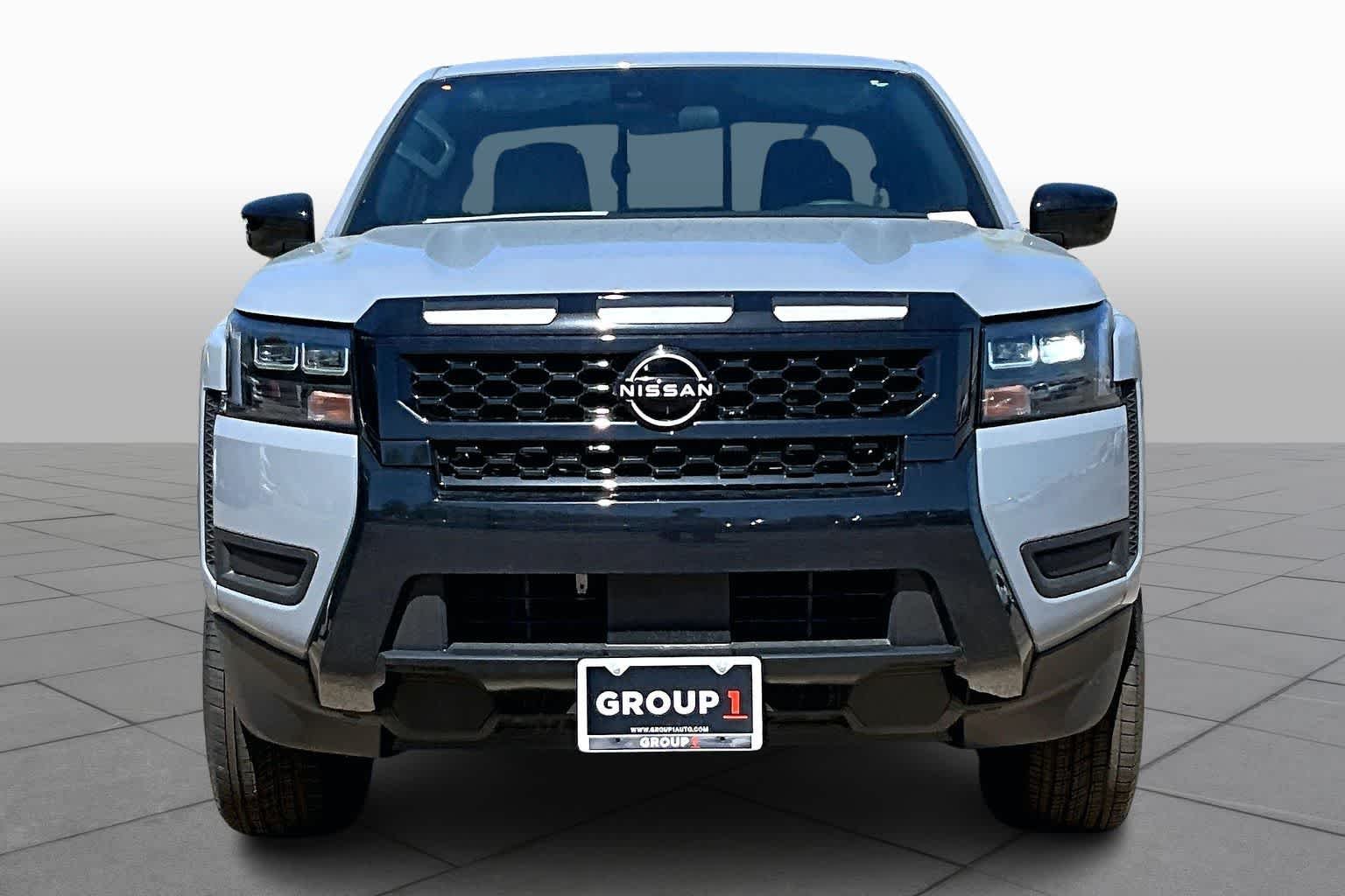 Used 2026 Boulder Gray Pearl Nissan SV image 3