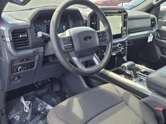 2025 Ford F-150 XLT - Photo 23