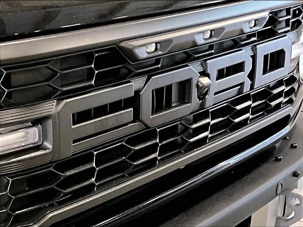 Used 2025 Black Ford Raptor image 33