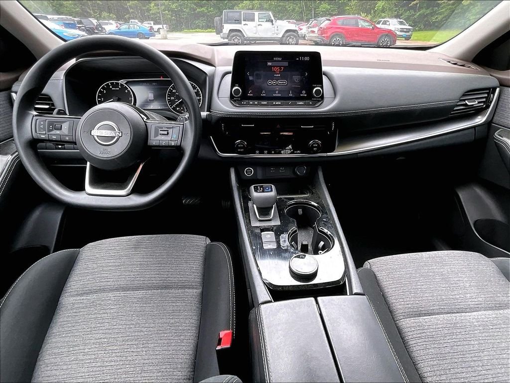 Used 2022 Black Nissan SV image 21