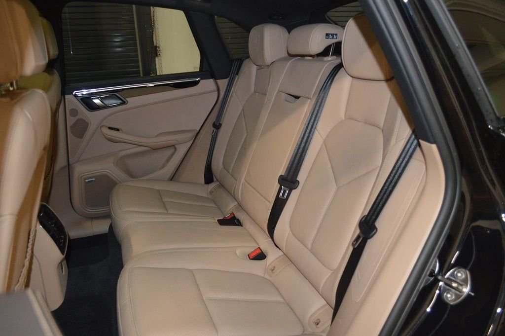 Used 2025 Black Porsche  image 34