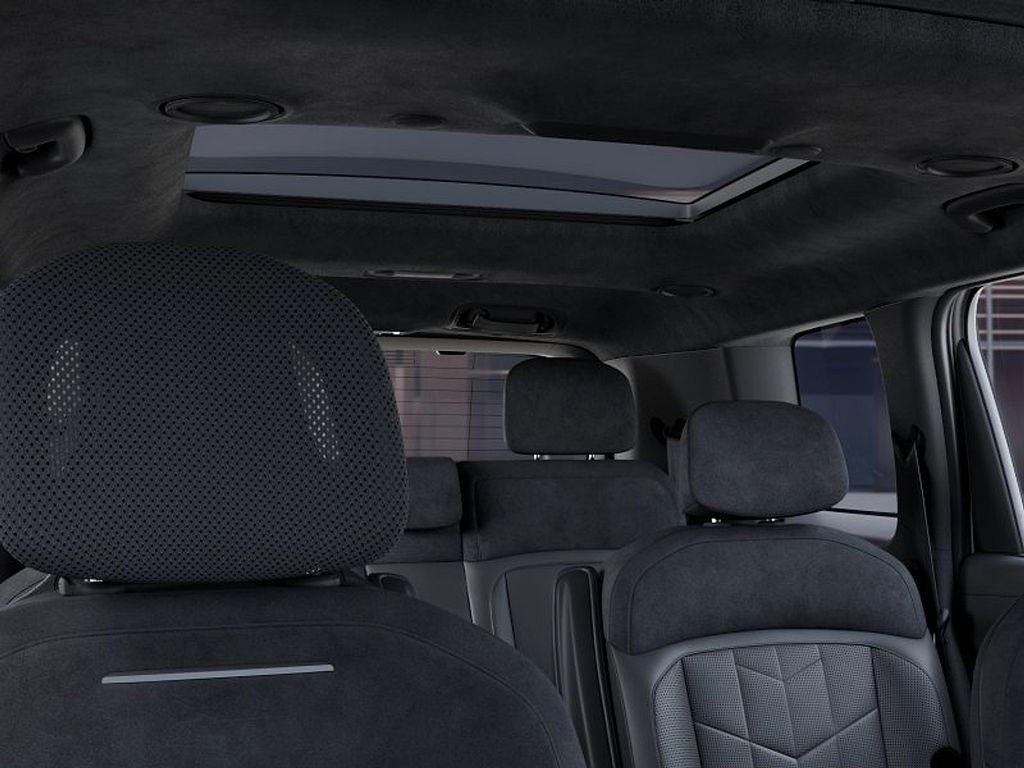 New 2027 White Kia X-Line SX Prestige image 27