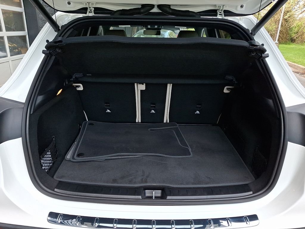 Certified Used 2026 White Mercedes-Benz GLA 250 image 28