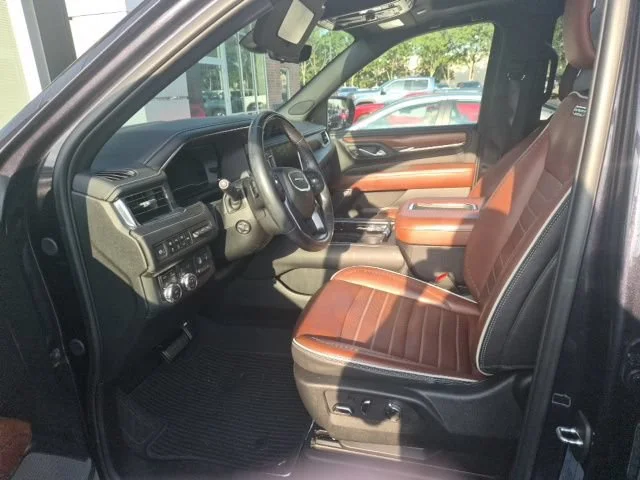 Used 2024 Titanium Rush Metallic GMC Denali Ultimate image 3