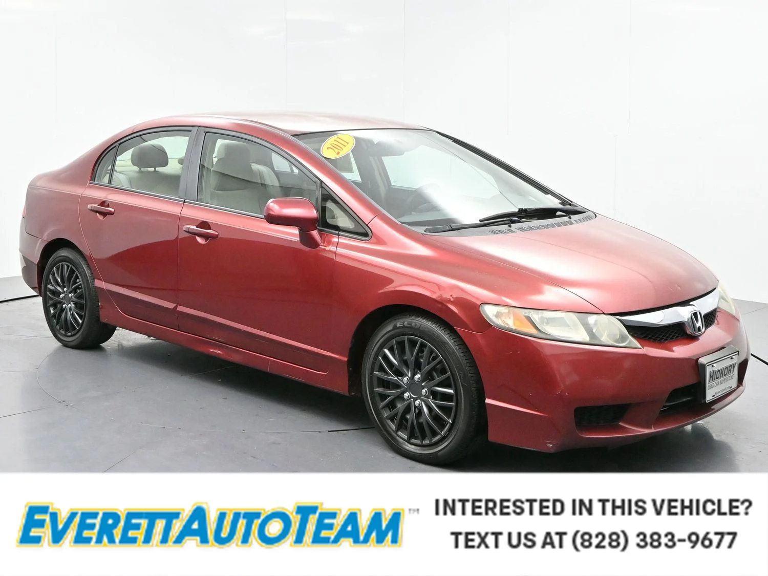 Used 2011 Tango Red Pearl Honda LX image 1