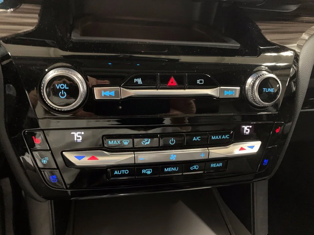 Used 2021 Black Ford Limited image 35