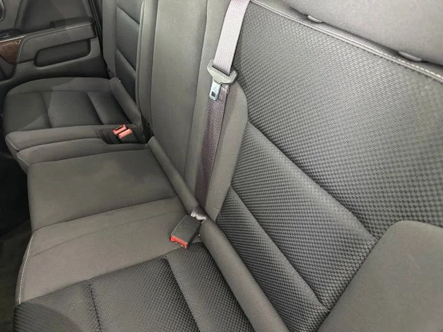 Used 2017 Gray GMC SLE image 29