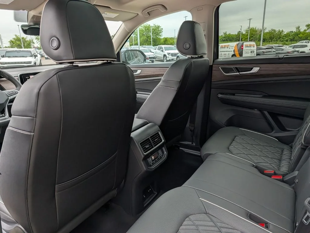 New 2026 Gray Volkswagen 2.0T SEL Premium R-Line image 15