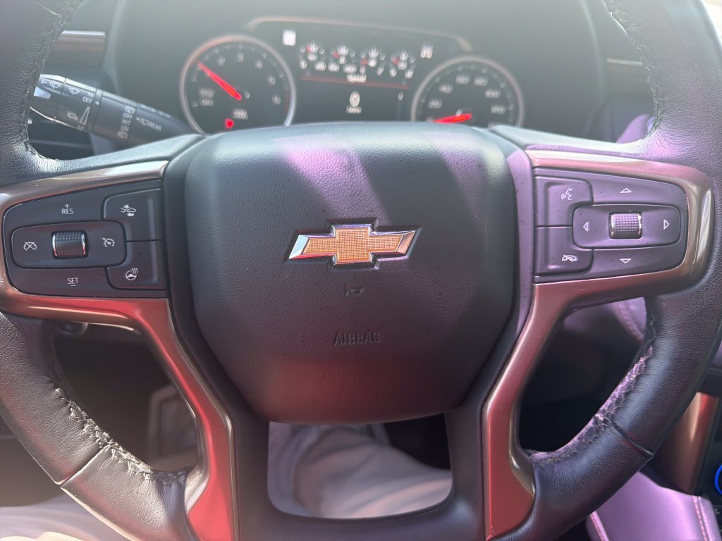 Used 2021 Beige Chevrolet High Country image 17