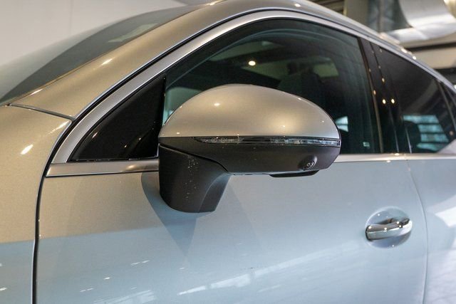 New 2026 Cirrus Silver Metallic Mercedes-Benz GLC 300 image 42