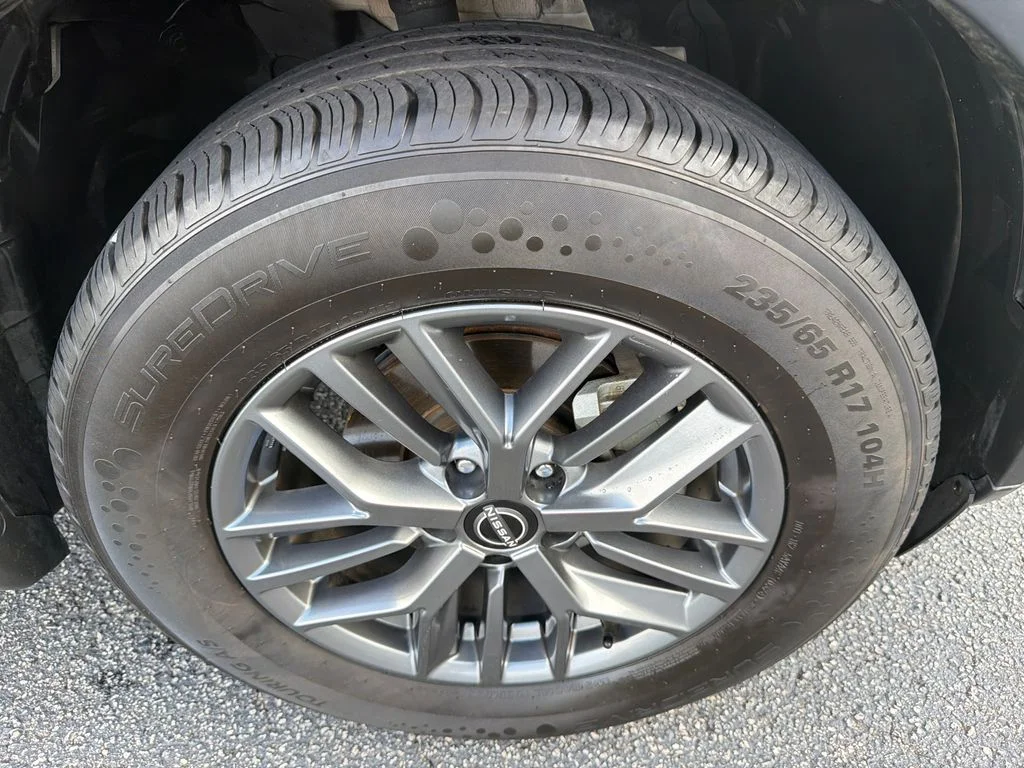 Used 2023 White Nissan S image 12