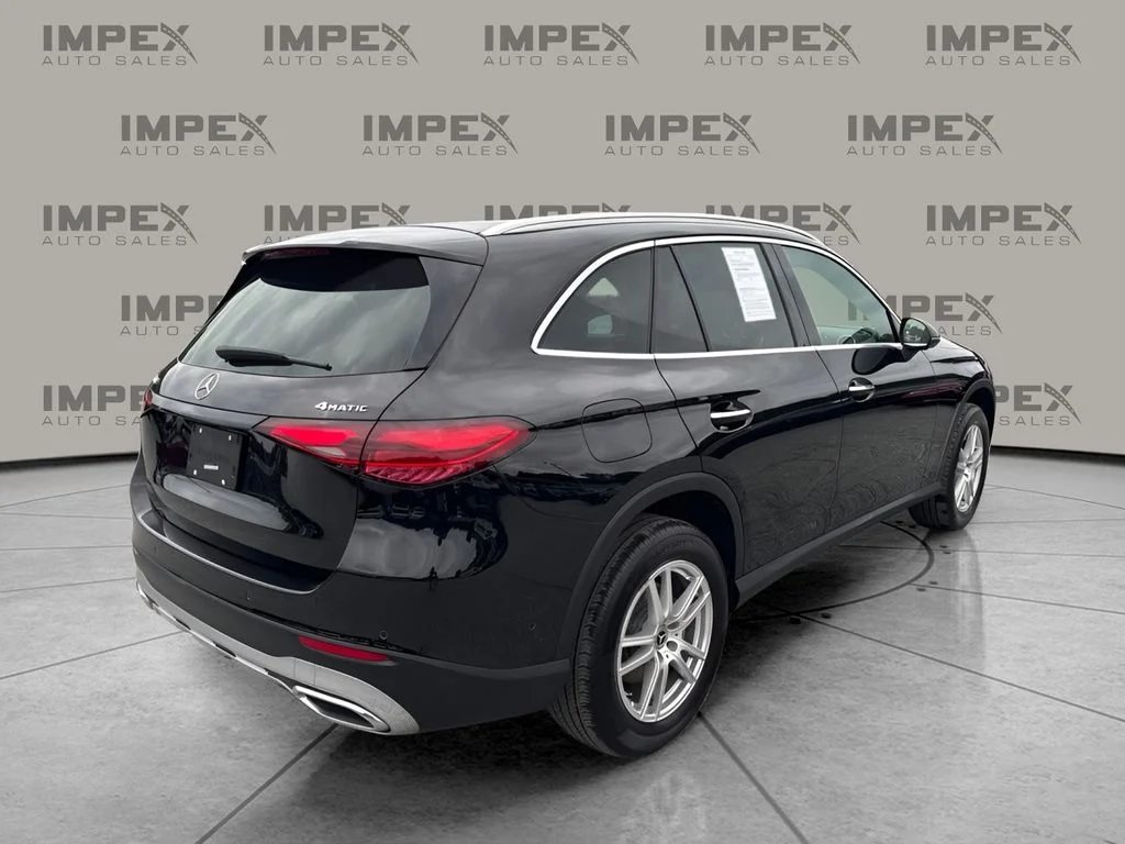 Used 2023 Black Mercedes-Benz GLC 300 image 5