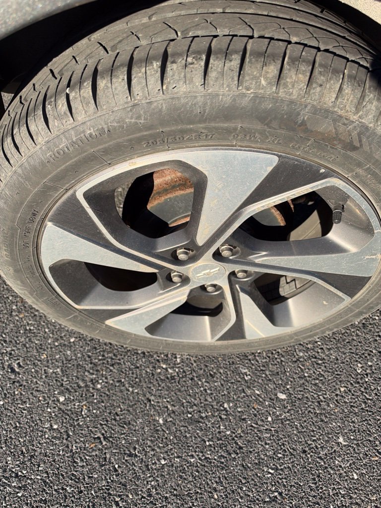 Used 2019 Gray Chevrolet Premier image 27