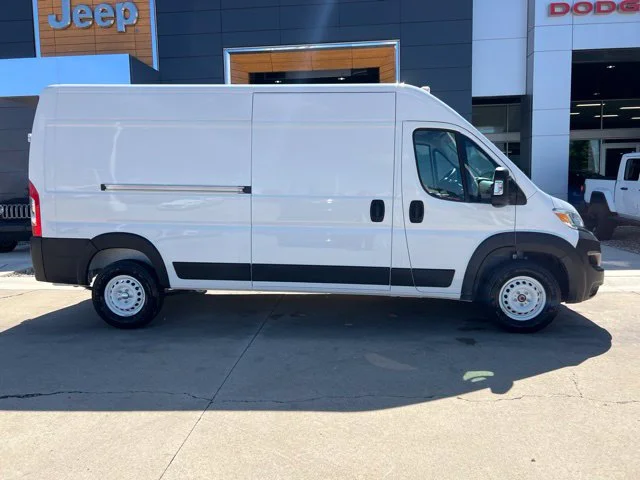 Used 2025 White Ram High Roof image 2