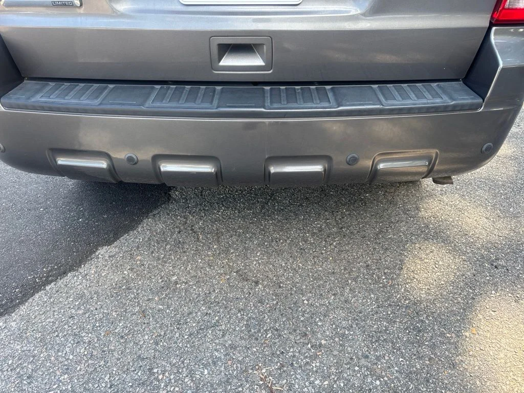 Used 2012 Gray Ford Limited image 10