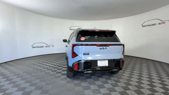 New 2027 Pale Gray Kia X-Line S image 7