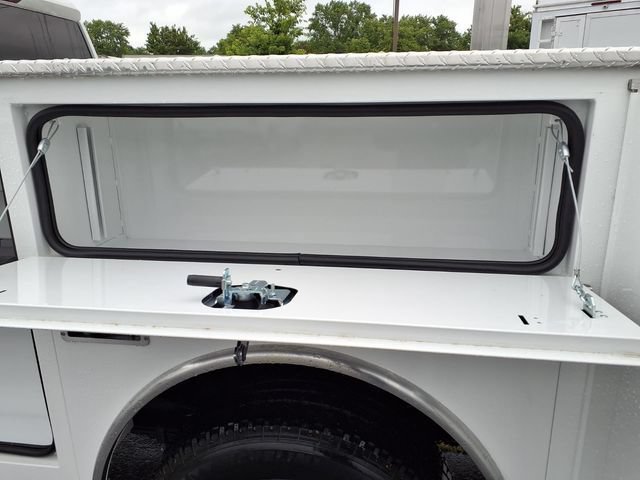 2025 Chevrolet Silverado 3500 HD Work Truck - Photo 9
