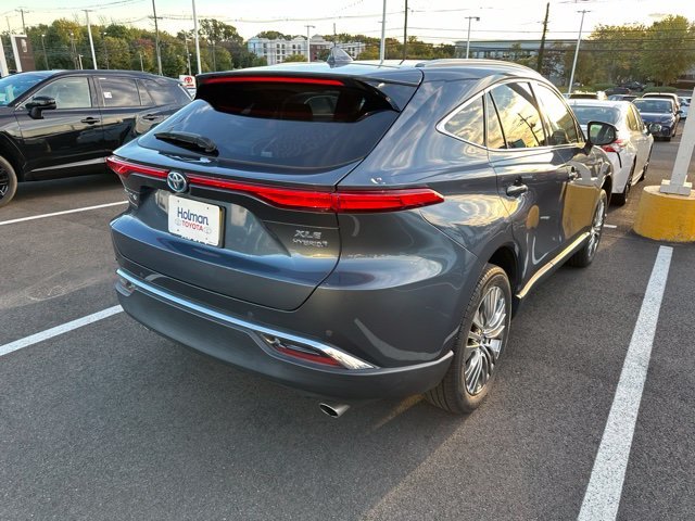 Used 2021 Gray Toyota XLE image 8
