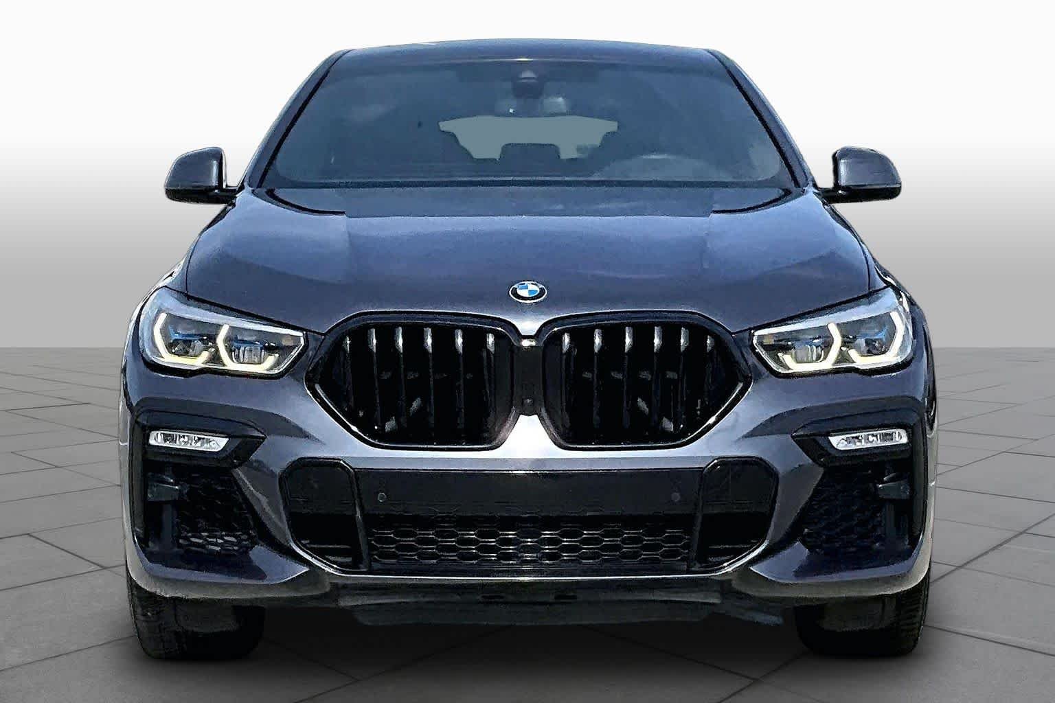 Used 2021 Arctic Gray Metallic BMW xDrive40i image 3