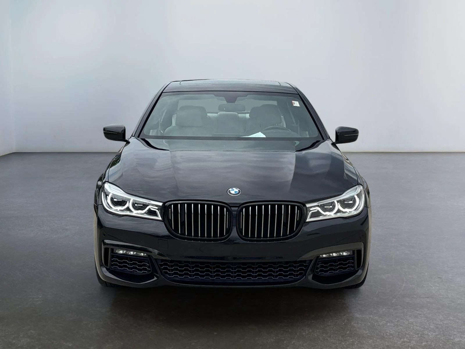 Used 2017 Black Sapphire Metallic BMW 750i xDrive image 8