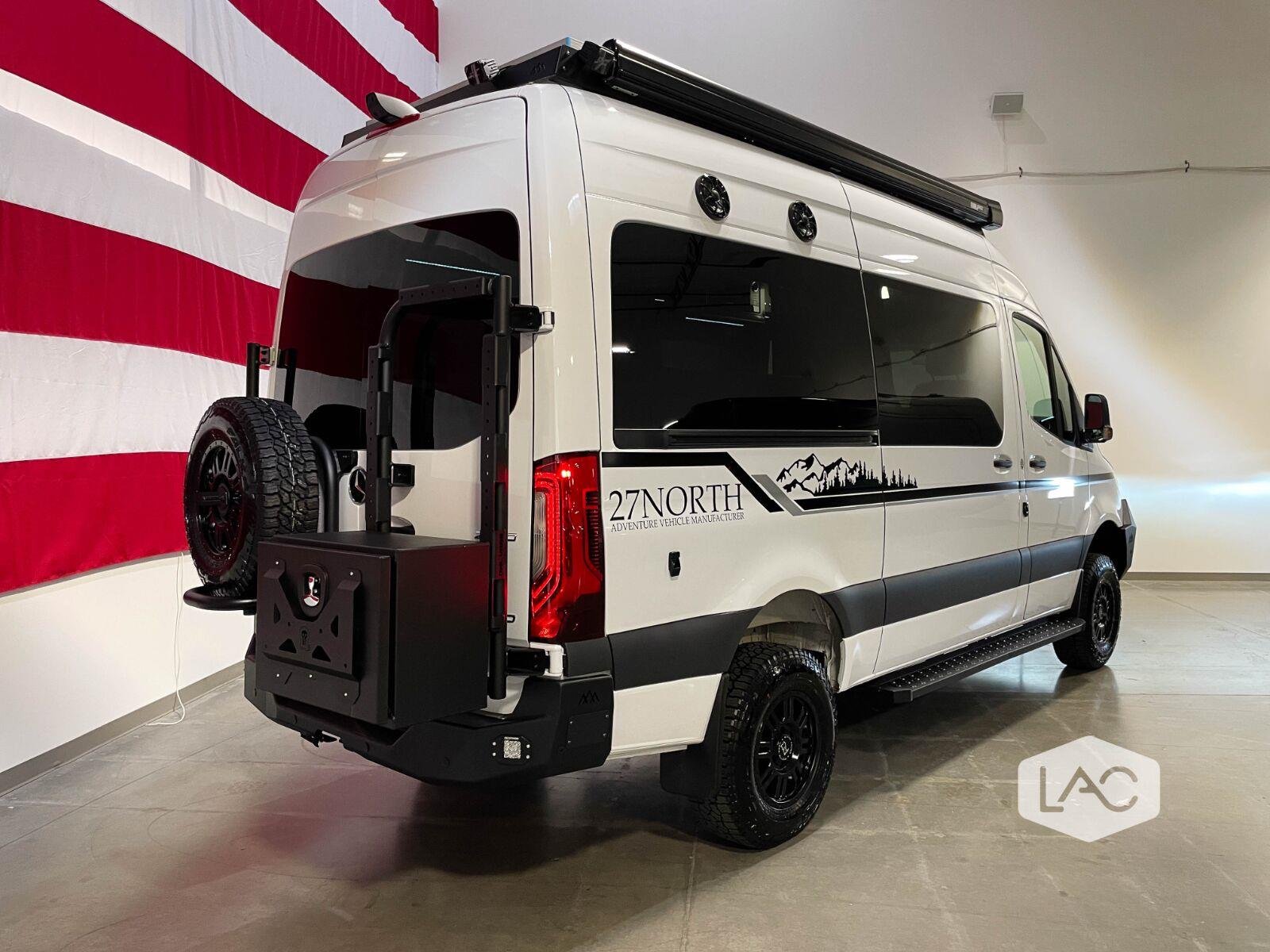 Used 2024 MATTE BLACK WRAP/ARTIC WHITE 27NORTH AWD | FALCON Shocks| Lithionics Batteries image 79