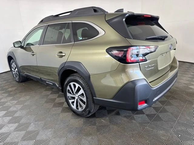 Used 2024 Green Metallic Subaru Premium image 6