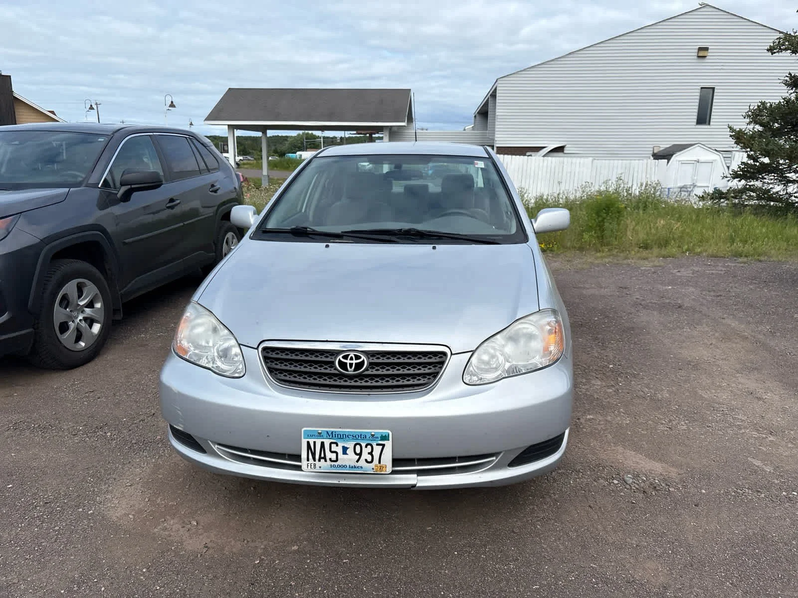 Used 2008 Silver Streak Mica Toyota LE image 11