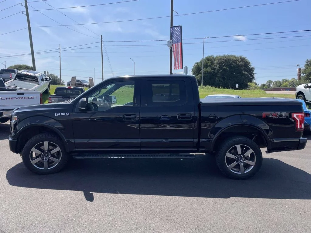 Used 2016 Black Ford XLT image 6