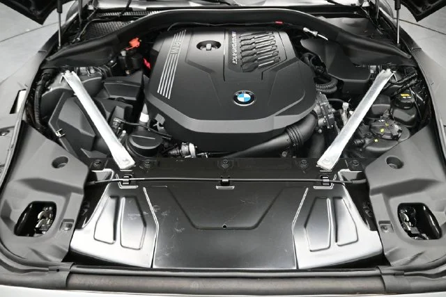 Used 2021 Gray BMW sDrive M40i image 21