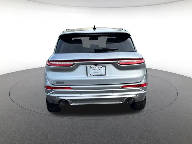 Used 2022 Silver Lincoln Reserve image 4