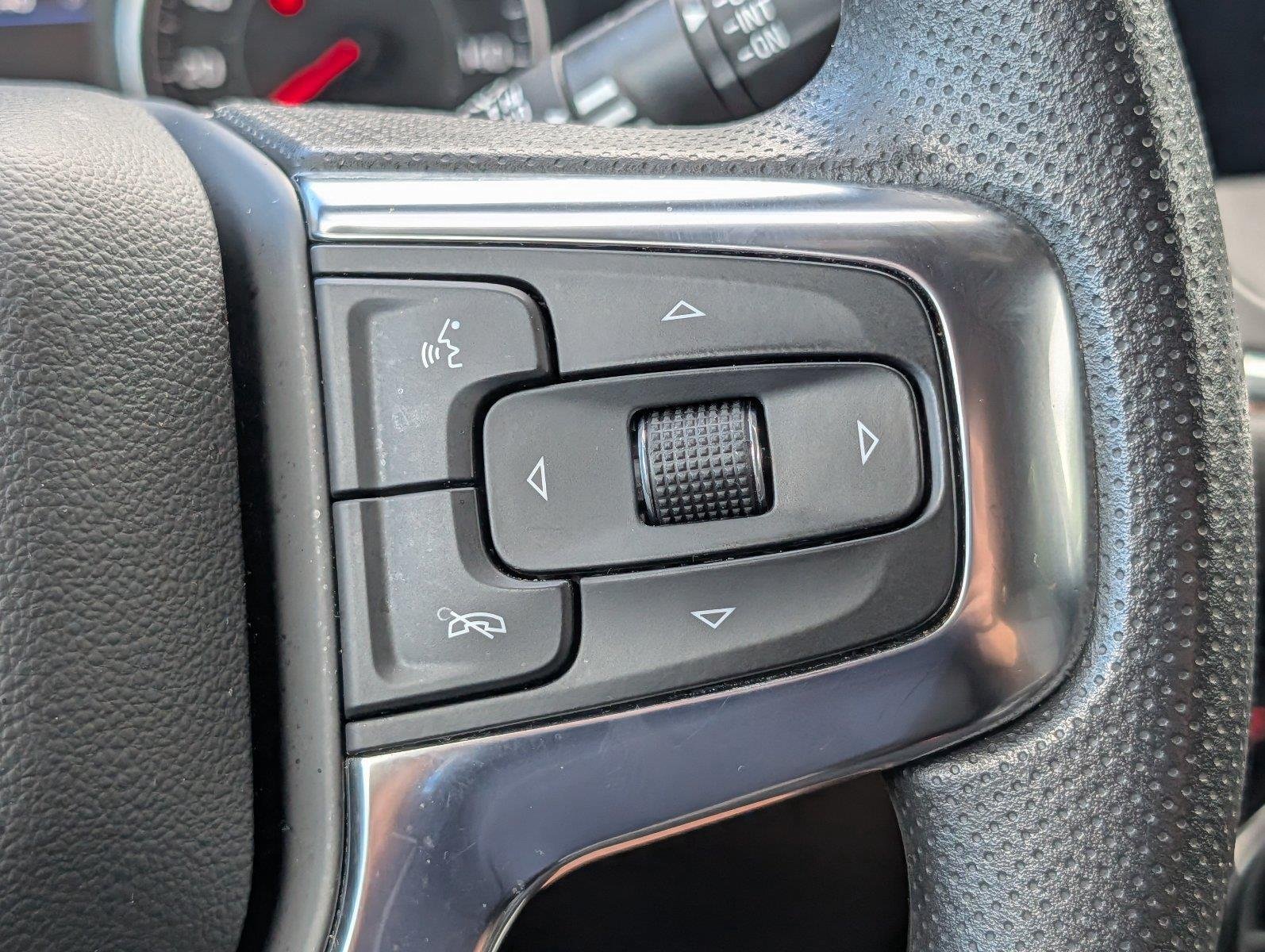 Used 2025 Black Chevrolet LT image 24
