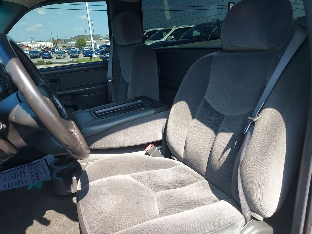 Certified Used 2003 Gray GMC SLE image 17