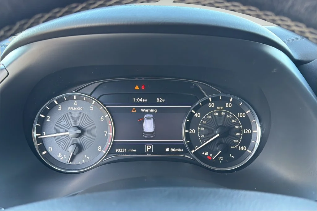 Used 2020 Beige INFINITI LUXE image 24