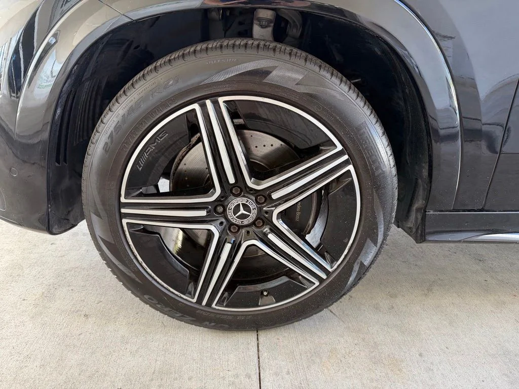 Used 2025 Black Mercedes-Benz GLE 350 image 16