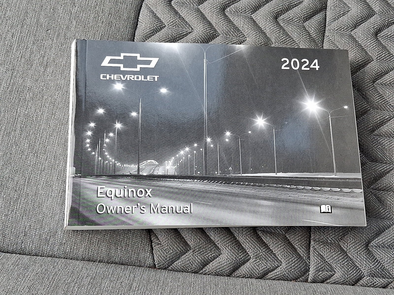 2024 Chevrolet Equinox LS - Photo 24